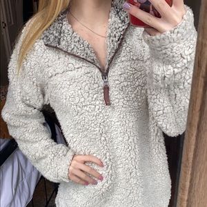 furry crew neckish sweater top